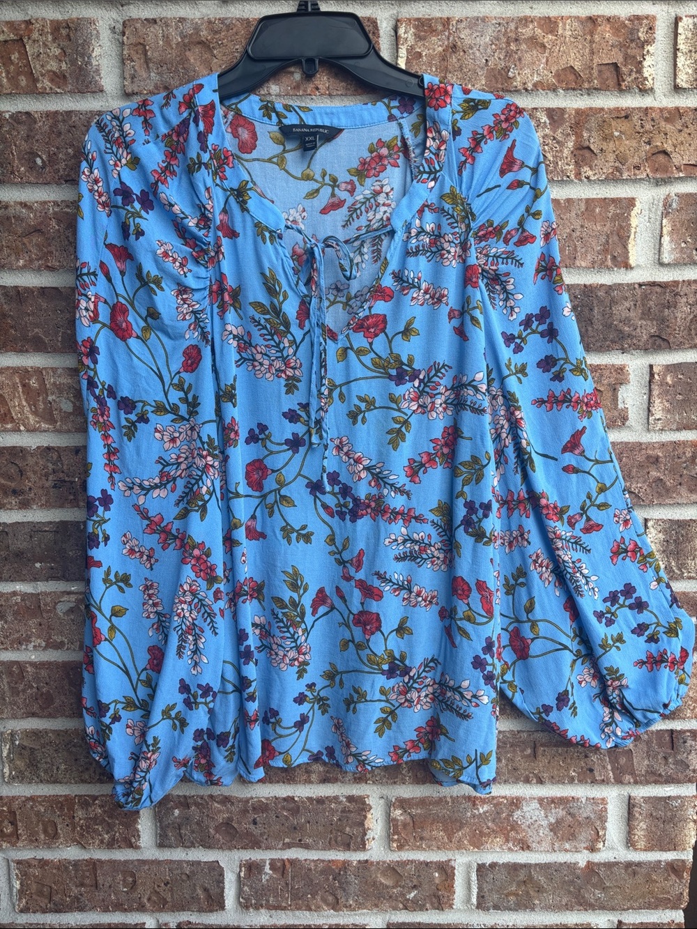 Banana republic Sky Blue Floral Tie-Neck Blouse